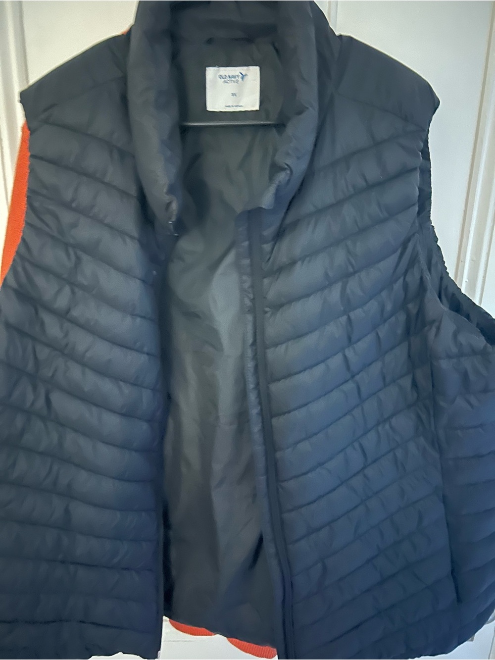 Women’s Old Navy Black Quilted Puffer Vest